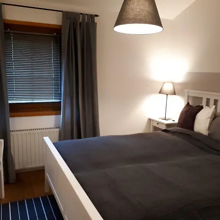 Blockhausperle Im Grunen Holiday home