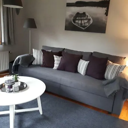 Holiday home Blockhausperle Im Grunen *